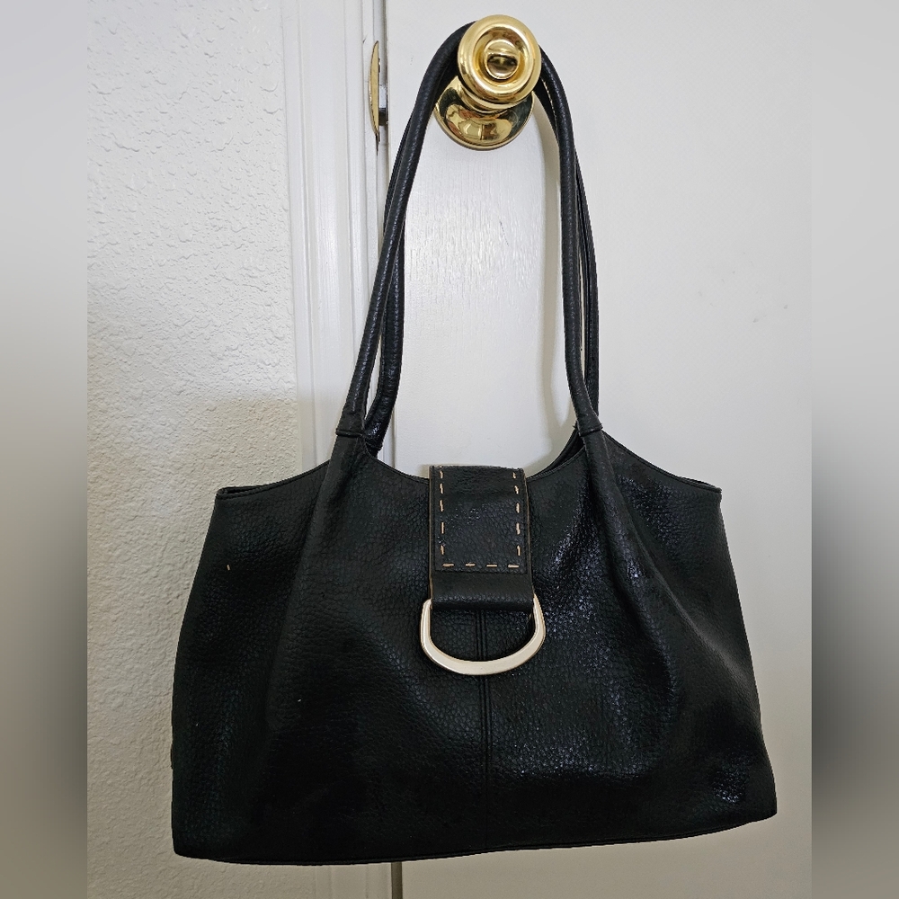 Elegant Black Leather Handbag